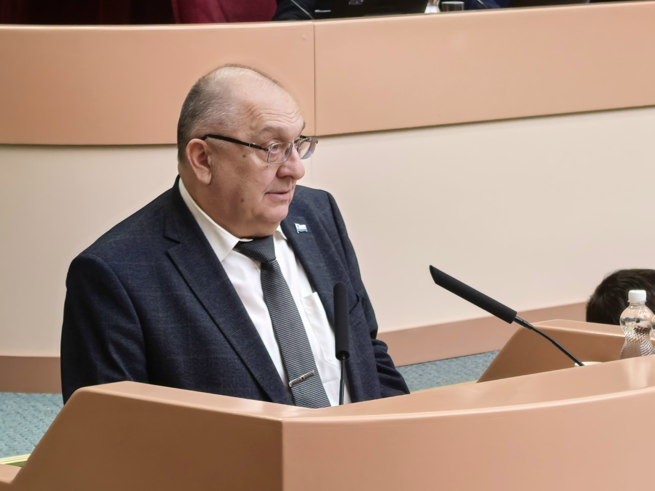 Игорь Молчанов призвал чиновников сменить кабинеты на улицы и дворы Саратова